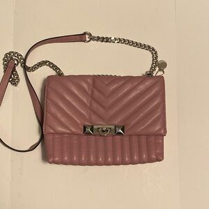 Dusty pink and puffy Aldo bag 🎀